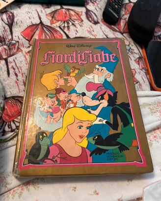 Libro fiabe