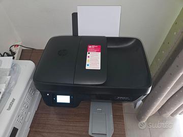 HP OfficeJet 3835 Stampante multifunzione