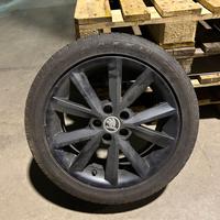 Gomme estive MAXXIS + 4 cerchi in lega per Skoda F
