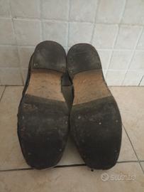 Antichi zoccoli in legno