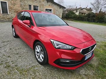 SEAT Leon 1.5 TGI buissnes 2022