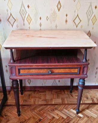 Set 2 comodini stile classico