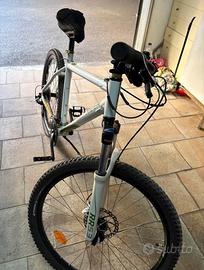 Bici MTB Rockrider RR 5.3 mis 26 L