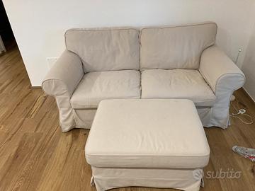 Divano 2 posti IKEA Ektorp e poggiapiedi