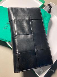 BOTTEGA VENETA PORTAFOGLIO CASSETTE CON ZIP