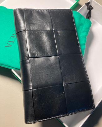 BOTTEGA VENETA PORTAFOGLIO CASSETTE CON ZIP