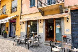 Attività / Licenza di 63 m² a Sommariva del Bosco
