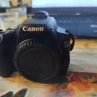 Canon EOS 250D completa