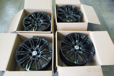 4 CERCHI MACAN NON ORIGINALI NERI 18'' USATI 