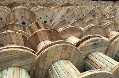 Ricerco bobine in legno