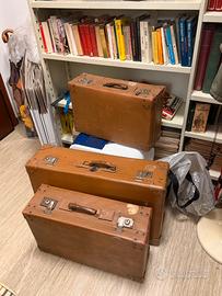 Valigie di cartone vintage più altre in pelle etc