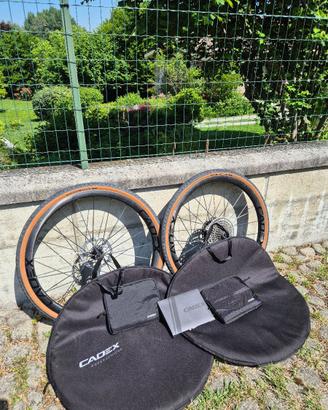 RUOTE CADEX AR 35 GRAVEL/STRADA COME NUOVE