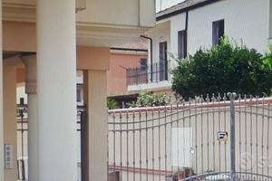 Locale commerciale 150 mq a Trentola