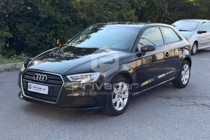 AUDI A3 1.0 TFSI S tronic Business