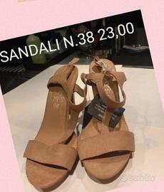 sandali beige 