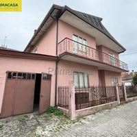 Casa divisa in 2 unità - RIF 87