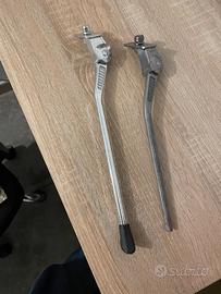 Due cavalletti originali per bici Raleigh.