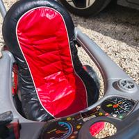 Triciclo Feber Ferrari con maniglione