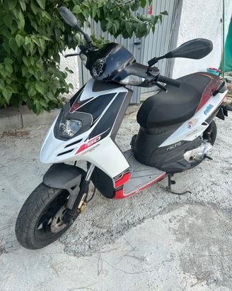 Aprilia replica Rs50