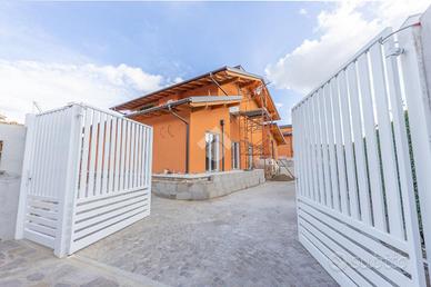 PORZIONE DI TRIFAMILIARE A MARINO