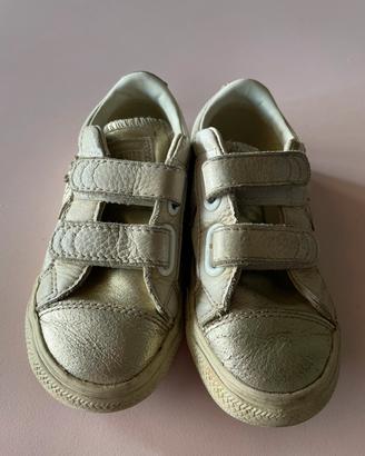 Converse bianche bambina