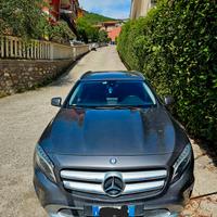Mercedes Gla 220 automatic esecutive 