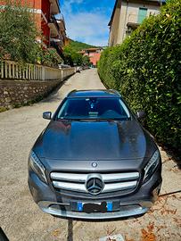 Mercedes Gla 220 automatic esecutive 