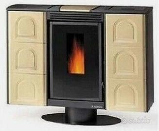Stufa a pellet slim Frida dal Zotto - larga 30 cm