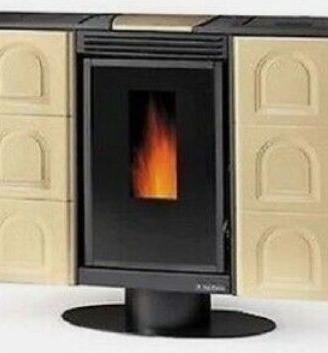 Stufa a pellet slim Frida dal Zotto - larga 30 cm