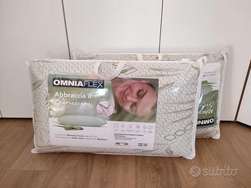 Coppia di cuscini in memory