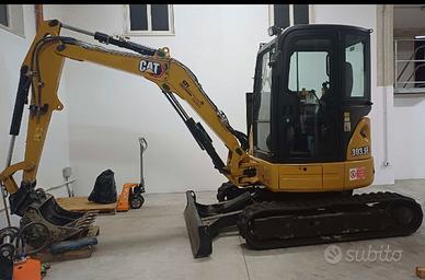 Miniescavatore Caterpillar 303.5E2