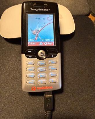 N. 3 cellulari Sony Ericsson T610