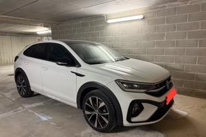 Volkswagen Taigo 1.0 TSI R Line cambio automatico