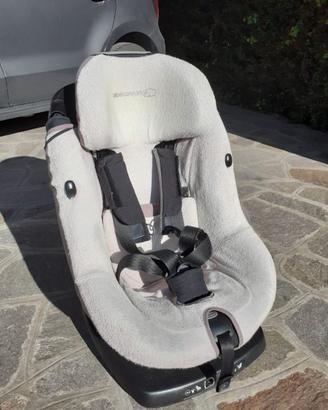 SEGGIOLINO AUTO BEBE' CONFORT AXISS FIX con fodera