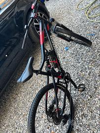 Montain bike ROCKRAIDER ST530s