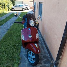 Vespa 250 gts 