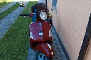 Vespa 250 gts 