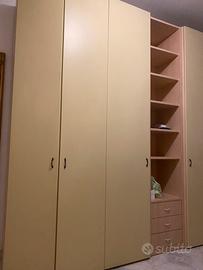 Armadio camera da letto scomponibile