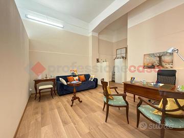 Negozio Arezzo [RIF VF127VCG]