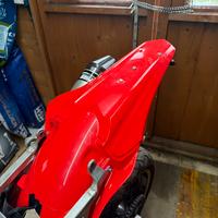 Plastiche UFO completamente ross per CRF 450r 2009