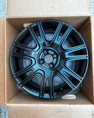 Cerchi R17 4 fori
