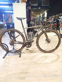 Megamo Jakar 30 in promo TG S