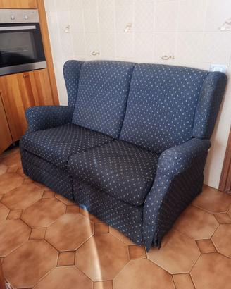 Divano due posti pedana estraibile