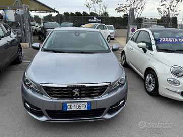 Peugeot 308 PureTech Turbo 130 S&S Allure Finanzia