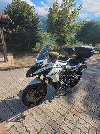 Benelli trk 502x