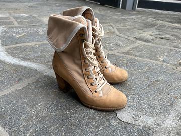 Stivaletto con tacco Timberland beige