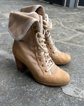 Stivaletto con tacco Timberland beige