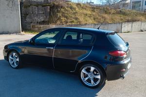 Alfa Romeo 147 Q2 1.9 jtdm