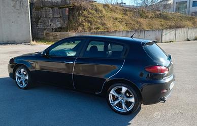 Alfa Romeo 147 Q2 1.9 jtdm