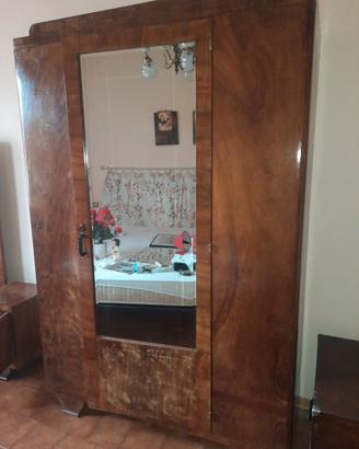 Armadio vintage anni '40/'50 in radica di noce